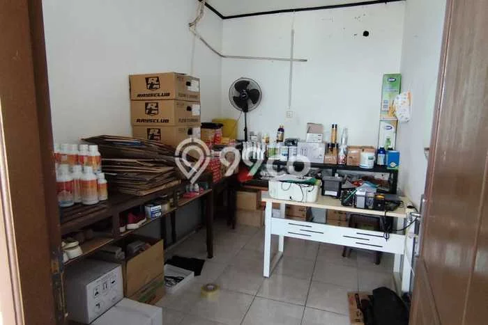 Rumah Strategis Modern Lb 40m2 di Serpong Utara, Tangerang Selatan Rumah Strategis Modern Lb 40m2 di Serpong Utara, Tangerang Selatan
