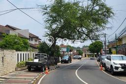 Rumah Mewah LB 200m2 Siap Pakai Desain Elegan di BSD Griya Loka, Tangerang Rumah Mewah LB 200m2 Siap Pakai Desain Elegan di BSD Griya Loka, Tangerang