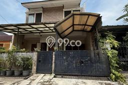 Rumah Luxury Modern Tanpa Renovasi di BSD Griya Loka Tangerang Rumah Luxury Modern Tanpa Renovasi di BSD Griya Loka Tangerang