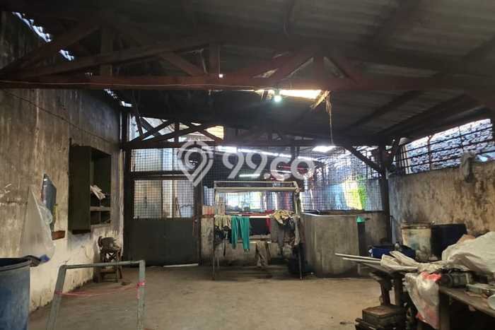 Gudang untuk Disewa di Pusat Surabaya Luas Bangunan 3000m2 Gudang untuk Disewa di Pusat Surabaya Luas Bangunan 3000m2