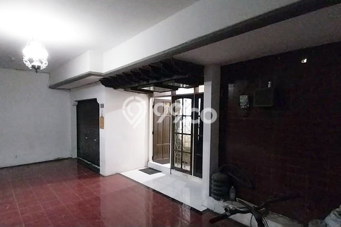 Rumah Strategis Minimalis Lb 127m2 di Waru, Sidoarjo Rumah Strategis Minimalis Lb 127m2 di Waru, Sidoarjo