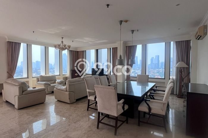 Hunian Strategis 320m2 di Antasari Jakarta Selatan 5 Bedroom Hunian Strategis 320m2 di Antasari Jakarta Selatan 5 Bedroom