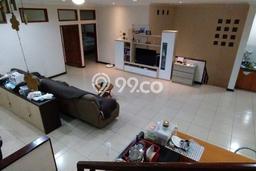Jual Rumah Mewah Elegan Dengan View Eksklusif di Setra Duta, Bandung Jual Rumah Mewah Elegan Dengan View Eksklusif di Setra Duta, Bandung