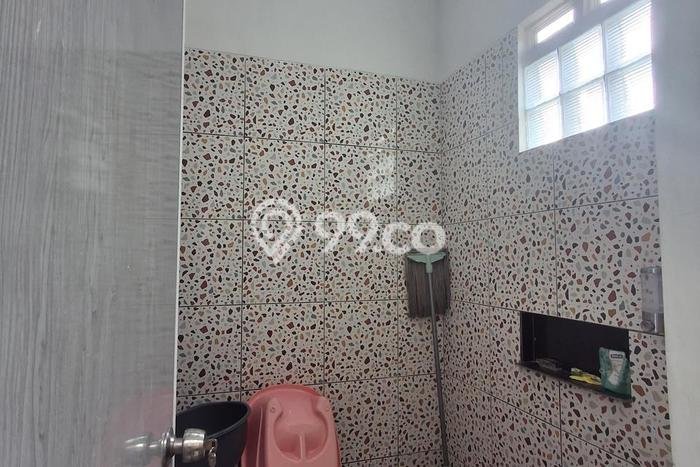 Dijual Rumah 3 Kamar Lokasi Ideal Bagus dan Strategis di Mandalajati Dijual Rumah 3 Kamar Lokasi Ideal Bagus dan Strategis di Mandalajati