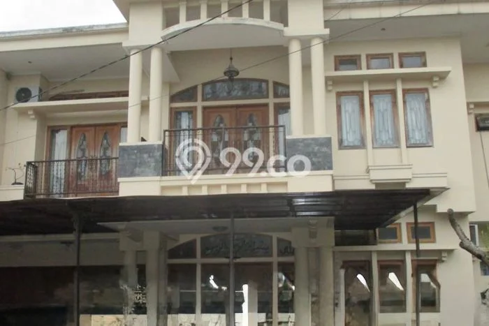 Dijual Cepat Rumah Bagus Siap Huni LB 250m2 di Cimahi Selatan, Cimahi Dijual Cepat Rumah Bagus Siap Huni LB 250m2 di Cimahi Selatan, Cimahi