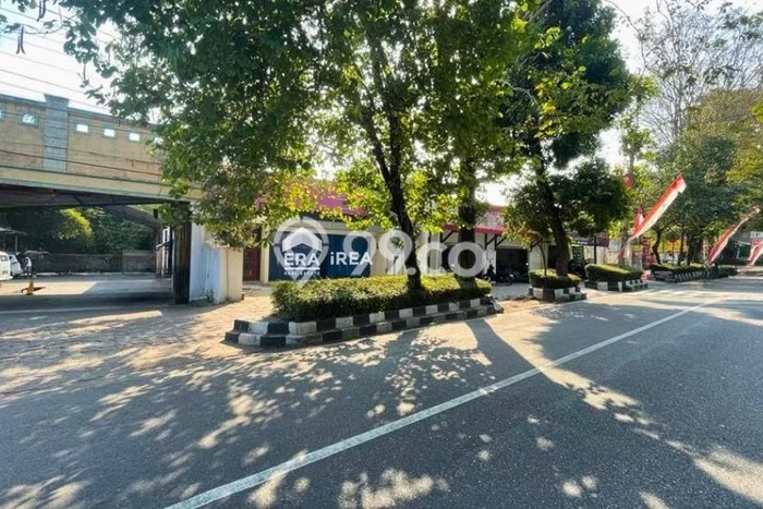 Disewakan Komersial di Kawasan Ramai Boyolali Kota Luas 156m2 Disewakan Komersial di Kawasan Ramai Boyolali Kota Luas 156m2