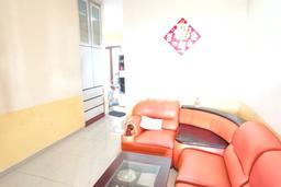 Disewakan! Rumah 4 Kamar Tidur &
4 Kamar Mandi di Suvarna Sutera, Tangerang Disewakan! Rumah 4 Kamar Tidur &
4 Kamar Mandi di Suvarna Sutera, Tangerang
