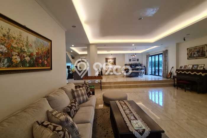 For Sale Rumah Elit Exclusive di BSD, Tangerang Selatan For Sale Rumah Elit Exclusive di BSD, Tangerang Selatan