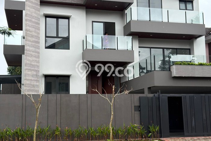 Dijual Rumah Elit Exclusive di BSD, Tangerang Selatan Dijual Rumah Elit Exclusive di BSD, Tangerang Selatan