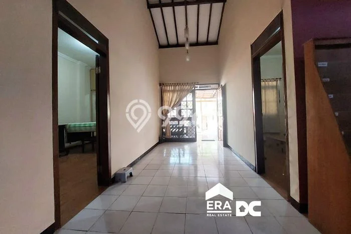 Rumah di Semarang Barat, Siap Huni, LT 120m² Rumah di Semarang Barat, Siap Huni, LT 120m²