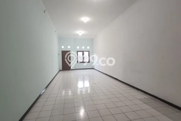 Ruko Bagus Dijual LB 180m2 Lokasi Strategis Semarang Area Cocok untuk Bisnis Ruko Bagus Dijual LB 180m2 Lokasi Strategis Semarang Area Cocok untuk Bisnis