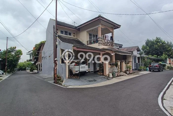 Rumah LT 140m2m² / LB 240m2m² Dekat Rumah Sakit di , Semarang Rumah LT 140m2m² / LB 240m2m² Dekat Rumah Sakit di , Semarang
