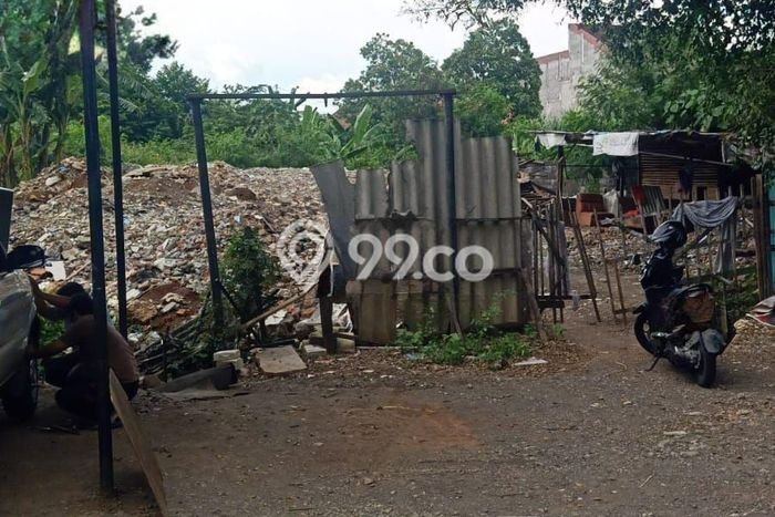 Lahan Strategis di Semarang Barat Dijual dengan Luas 1050m2 Lahan Strategis di Semarang Barat Dijual dengan Luas 1050m2