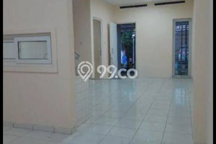 DIJUAL CEPAT! Rumah Modern di Semarang Timur, Semarang, Luas 105m2m² Bangunan 130m2m² BISA KPR! DIJUAL CEPAT! Rumah Modern di Semarang Timur, Semarang, Luas 105m2m² Bangunan 130m2m² BISA KPR!