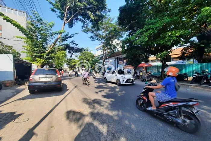 Ruko untuk disewa di Gayamsari punya LT 72m2 & LB 122m2 harga sewa kompetitif Ruko untuk disewa di Gayamsari punya LT 72m2 & LB 122m2 harga sewa kompetitif