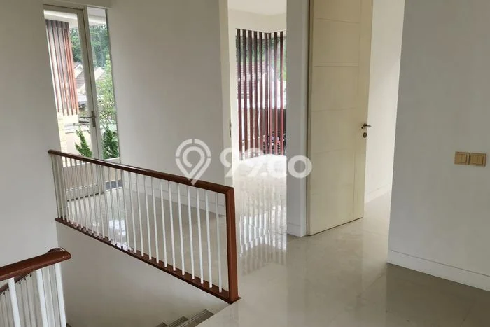 Jarang Ada! Rumah Kontrakan 4 Kamar Bagus Siap Huni CitraGrand Jarang Ada! Rumah Kontrakan 4 Kamar Bagus Siap Huni CitraGrand