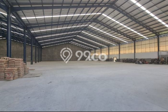 Gudang untuk disewa di Semarang Barat punya LT 4300m2 & LB 1456m2 harga sewa kompetitif Gudang untuk disewa di Semarang Barat punya LT 4300m2 & LB 1456m2 harga sewa kompetitif