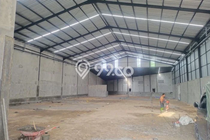 Gudang Disewakan Lokasi Semarang Barat Semarang Harga Spesial! Gudang Disewakan Lokasi Semarang Barat Semarang Harga Spesial!