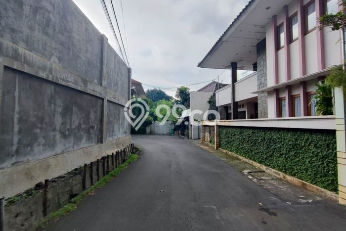For Sale Rumah Elit Exclusive di Candisari, Semarang For Sale Rumah Elit Exclusive di Candisari, Semarang