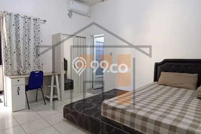 Dijual Segera Kost 20 Kamar, 20 Kamar Mandi di Semarang Tengah, Semarang, Luas 400m2 Dijual Segera Kost 20 Kamar, 20 Kamar Mandi di Semarang Tengah, Semarang, Luas 400m2