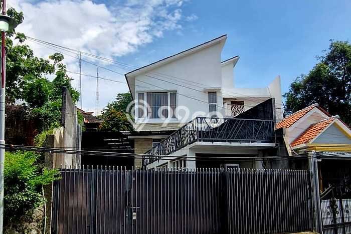 Disewakan segera hunian minimalis strategis 4 Kamar di Jatingaleh, Semarang Disewakan segera hunian minimalis strategis 4 Kamar di Jatingaleh, Semarang