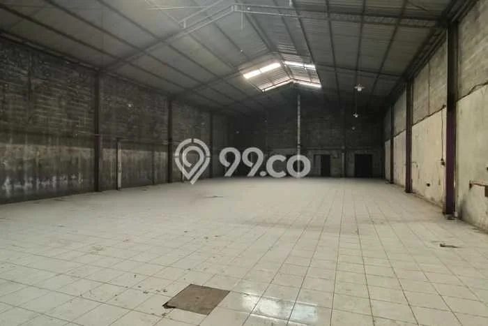 Unit Gudang disewakan di Semarang Barat Semarang dengan LT 750m2 / LB 650m2 Unit Gudang disewakan di Semarang Barat Semarang dengan LT 750m2 / LB 650m2
