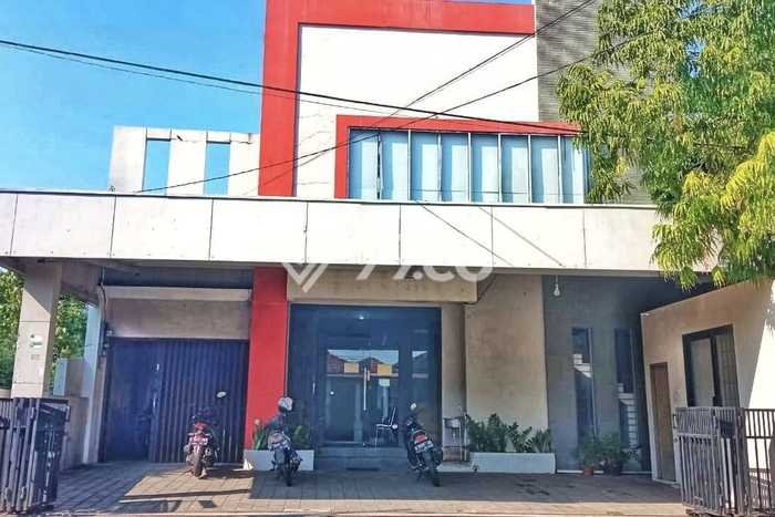 Dijual Komersial di Semarang Barat Semarang LT 300m2 / LB 300m2 Dijual Komersial di Semarang Barat Semarang LT 300m2 / LB 300m2