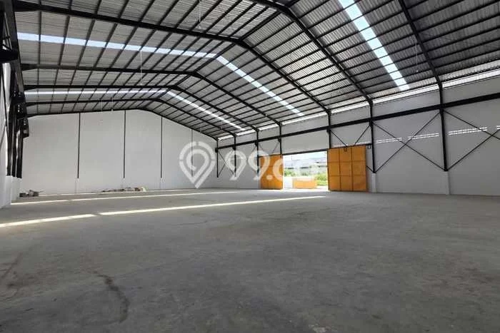 Gudang Disewa di Semarang Barat, Semarang, LT 2000m2 / LB 1350m2 Gudang Disewa di Semarang Barat, Semarang, LT 2000m2 / LB 1350m2