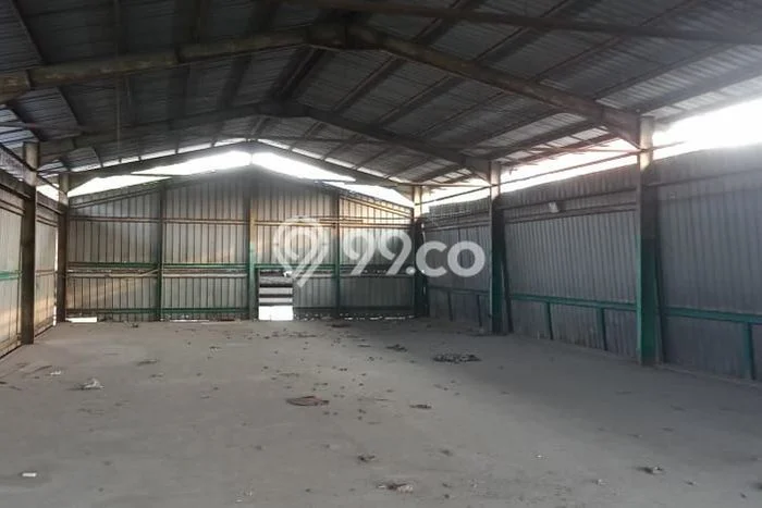 Gudang Disewakan Lokasi Semarang Barat Semarang Harga Spesial! Gudang Disewakan Lokasi Semarang Barat Semarang Harga Spesial!