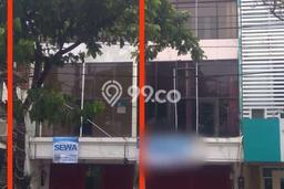 Ruko Disewa di Surabaya dengan LB 240m2 Area Komersial Ramai Ruko Disewa di Surabaya dengan LB 240m2 Area Komersial Ramai