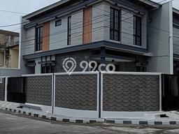 Dijual Rumah Modern 4 KT di Kedung Baruk, Surabaya Dijual Rumah Modern 4 KT di Kedung Baruk, Surabaya