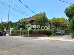 Hunian Luxury Best Location di Surabaya, Jawa Timur Hunian Luxury Best Location di Surabaya, Jawa Timur