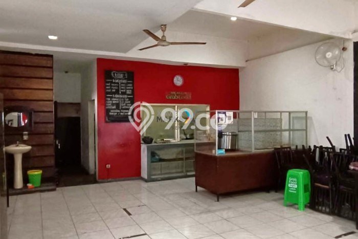 Unit Komersial Dijual di Lowokwaru Malang Luas Tanah 168m2, Luas Bangunan 158m2 Unit Komersial Dijual di Lowokwaru Malang Luas Tanah 168m2, Luas Bangunan 158m2