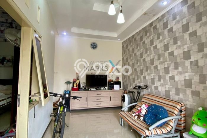 Jual Rumah Eksklusif 4 KT di Soekarno Hatta, Malang Jual Rumah Eksklusif 4 KT di Soekarno Hatta, Malang