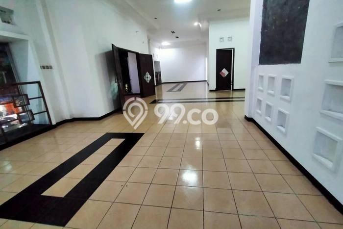 Dijual Komersial di Blimbing Malang LT 250m2 / LB 500m2 Dijual Komersial di Blimbing Malang LT 250m2 / LB 500m2