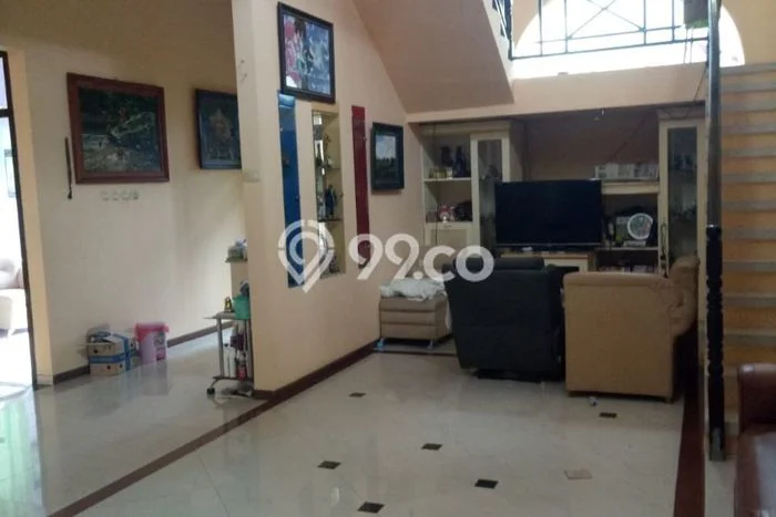 Disewakan! Rumah 4 Kamar Tidur &
3 Kamar Mandi di Villa Puncak Tidar, Malang Disewakan! Rumah 4 Kamar Tidur &
3 Kamar Mandi di Villa Puncak Tidar, Malang