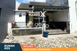 Dijual Kost Strategis di Lowokwaru, Malang 7 KT, 7 KM, Luas Bangunan 120m2 Dijual Kost Strategis di Lowokwaru, Malang 7 KT, 7 KM, Luas Bangunan 120m2