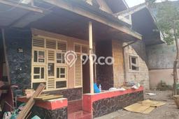 Siap Huni Rumah Mewah 9 Kamar di Semarang Tengah Dekat ke Mana Pun Siap Huni Rumah Mewah 9 Kamar di Semarang Tengah Dekat ke Mana Pun