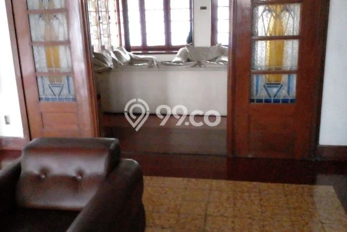 Jual Rumah Mewah Megah Dengan View Eksklusif di Simpang Lima, Semarang Jual Rumah Mewah Megah Dengan View Eksklusif di Simpang Lima, Semarang