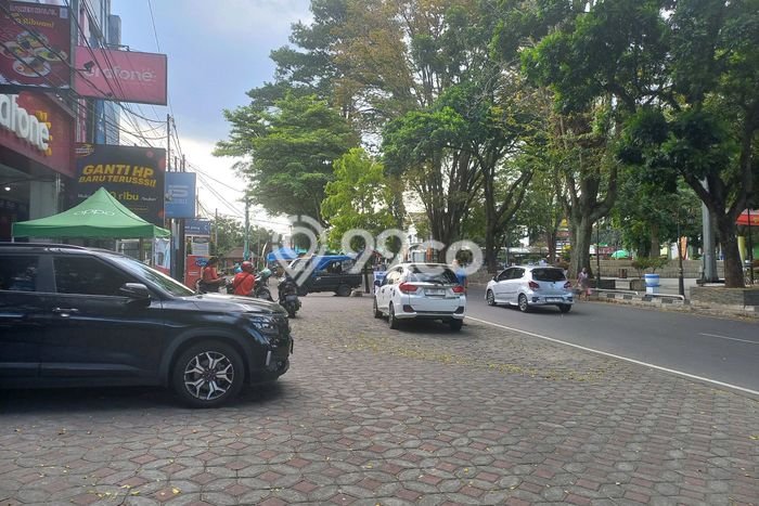 Ruko Komersial Dijual di Sidomukti Salatiga LT 132m2 & LB 220m2 Ruko Komersial Dijual di Sidomukti Salatiga LT 132m2 & LB 220m2