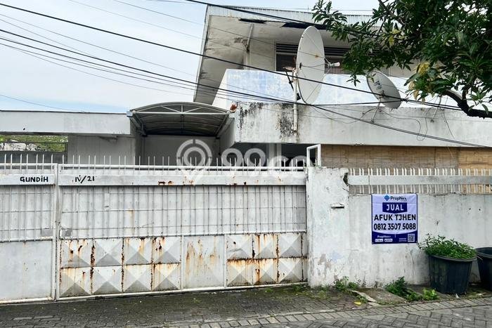 Rumah Elit Modern Tanpa Renovasi di Surabaya Kota Surabaya Rumah Elit Modern Tanpa Renovasi di Surabaya Kota Surabaya