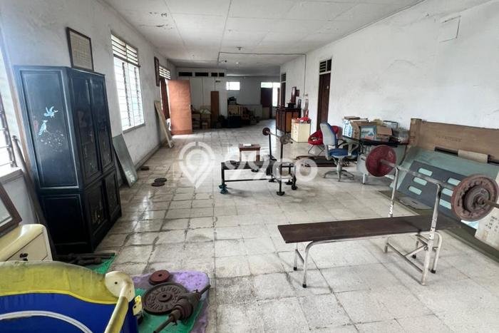 Rumah Elit Modern Tanpa Renovasi di Surabaya Kota Surabaya Rumah Elit Modern Tanpa Renovasi di Surabaya Kota Surabaya