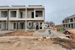Dijual / Take Over Cepat Harga Awal
rumah Golden Bci Hook - Bengkong
Dijual / Take Over Cepat Harga Awal
rumah Golden Bci Hook - Bengkong