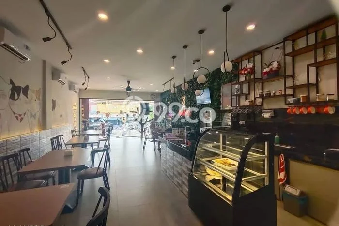 Ruko Bagus Dijual LB 450m2 Lokasi Strategis Batam Area Cocok untuk Berbisnis Ruko Bagus Dijual LB 450m2 Lokasi Strategis Batam Area Cocok untuk Berbisnis