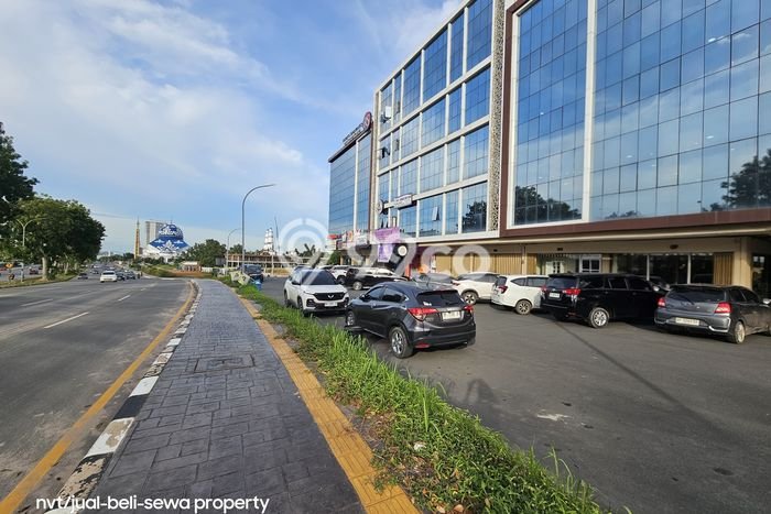Ruko Dijual di Batam LT 177m2 & LB 800m2 Lokasi Terbaik! Ruko Dijual di Batam LT 177m2 & LB 800m2 Lokasi Terbaik!