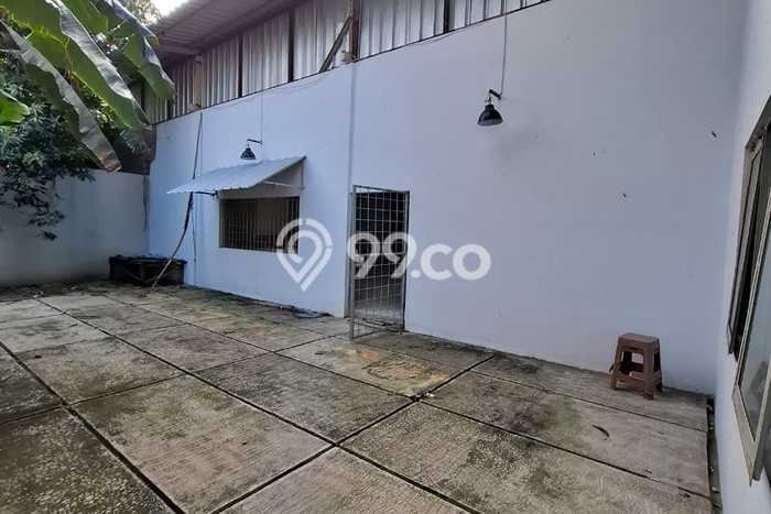 SENTRA BISNIS! Gudang di Cakung, Luas 1300m², Area Strategis SENTRA BISNIS! Gudang di Cakung, Luas 1300m², Area Strategis