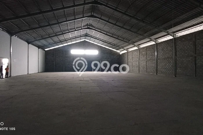 Area Strategis! Disewakan Gudang Lokasi Semarang Barat, Semarang Cocok untuk Bisnis Area Strategis! Disewakan Gudang Lokasi Semarang Barat, Semarang Cocok untuk Bisnis