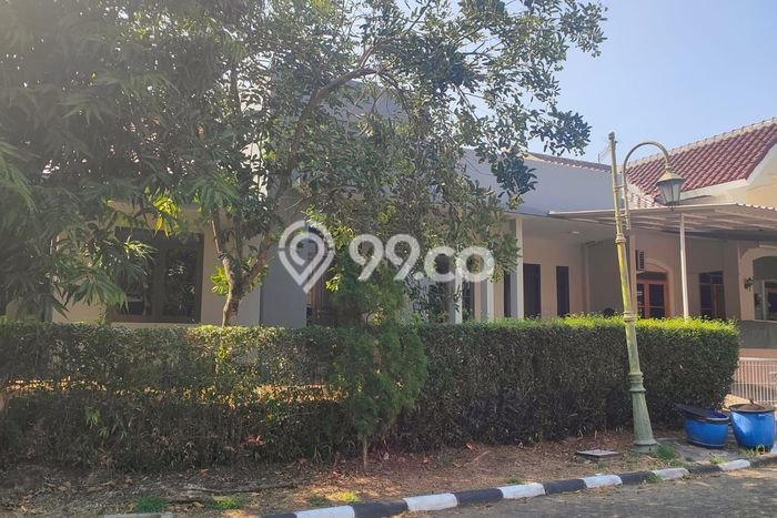 Rumah Akses Mudah area Greenwood, Semarang, Luas 575m² LB 350m² Rumah Akses Mudah area Greenwood, Semarang, Luas 575m² LB 350m²