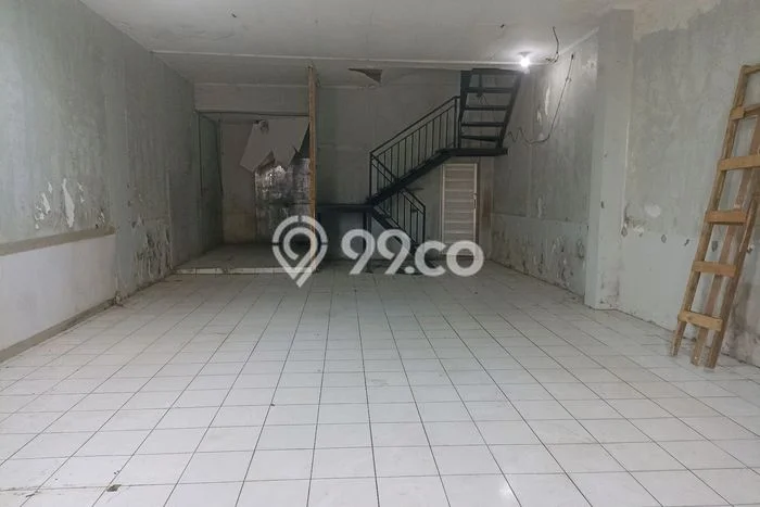Ruko disewakan lokasi strategis Weleri Kendal 160m2 Ruko disewakan lokasi strategis Weleri Kendal 160m2