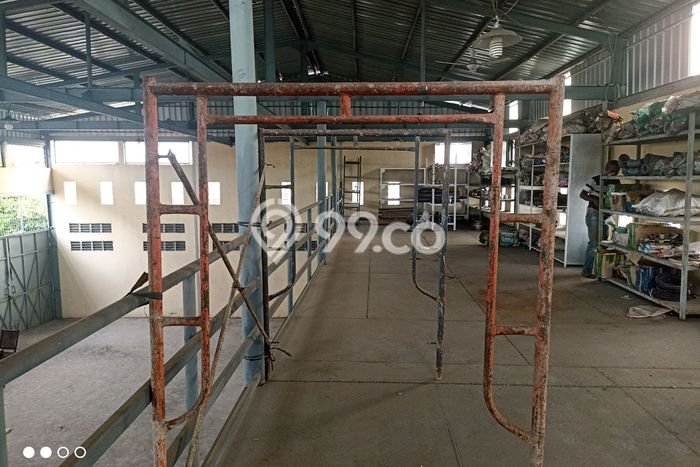 PRIME LOCATION! Gudang di Kaliwungu, Luas 238m2m², Kawasan Komersial, Posisi Premium PRIME LOCATION! Gudang di Kaliwungu, Luas 238m2m², Kawasan Komersial, Posisi Premium